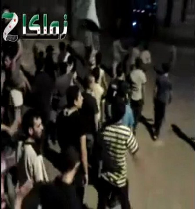 Syria فري برس ريف دمشق   زملكا مظاهرة مسائيّة يا الله مالنا غيرك يا الله 11 8 2012