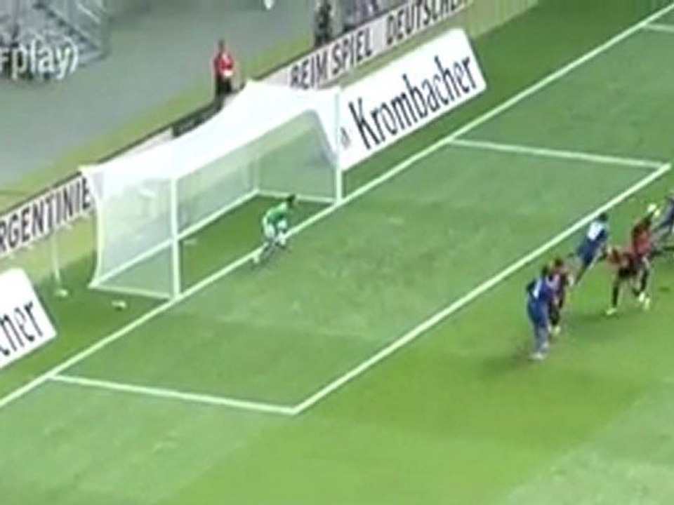 2012.08.11: Eintracht Frankfurt 4 - 2 Valencia CF (Resumen)