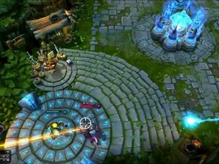 Darius traverse la map avec son ulti - League of legends