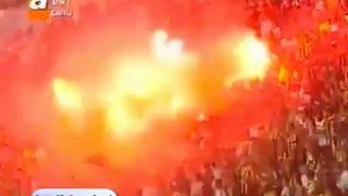 Galatasaray-1 Fenerbahçe-1 (Gol Alex) İlk Yarı Sonucu!
