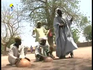 DANSE FOLKLORIQUE TCHADIENNE DU SUD  DU 12 AOUT 2012 SUR TOL