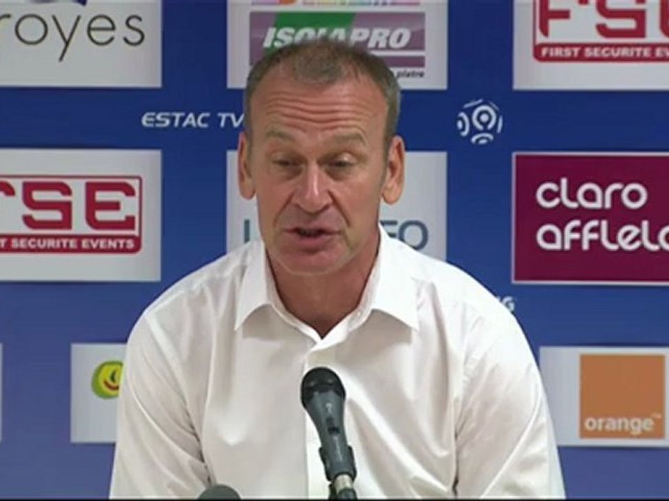 Conférence de presse ESTAC Troyes - Valenciennes FC : Jean-Marc FURLAN (ESTAC) - Daniel  SANCHEZ (VAFC) - saison 2012/2013