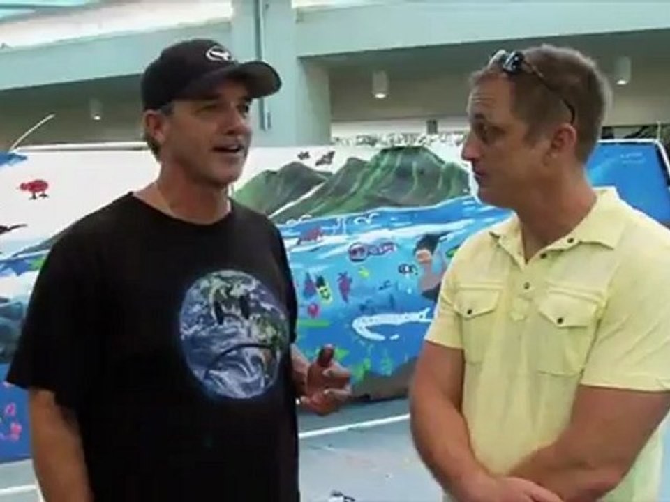 Robert Wyland World Renowned Marine Life Artist at the Hawaii Conservation Conference (480p)