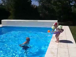 chez tata eliane3 0812 plouf!