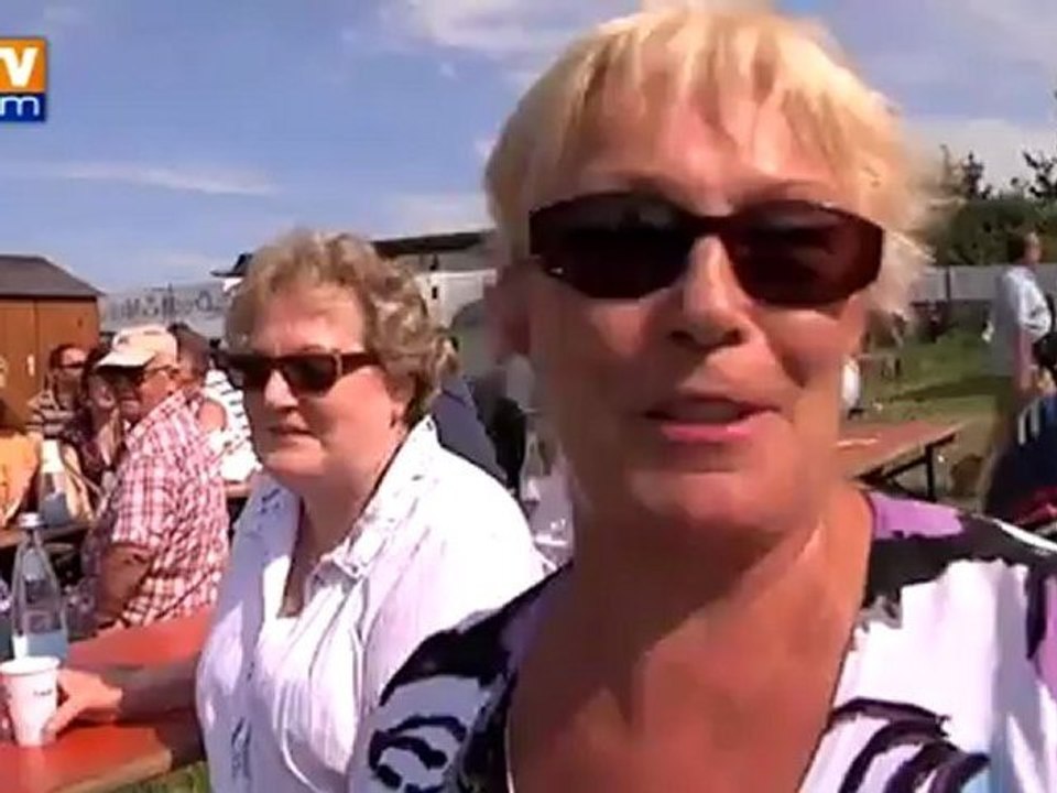 Ambiance olympique pour le concours de bûcherons