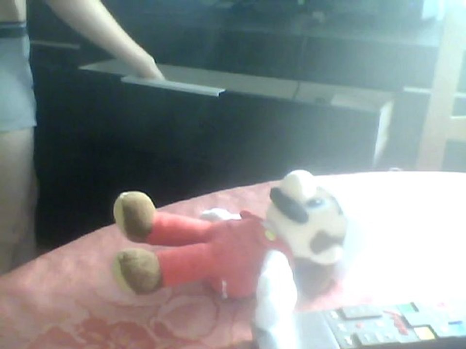 Super Mario Bros. ep.9 Mario sur le Facebook à Angry Magor