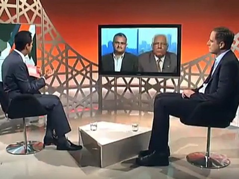 التحديات الأمنية بعد تفجير سيناء | مع الحدث