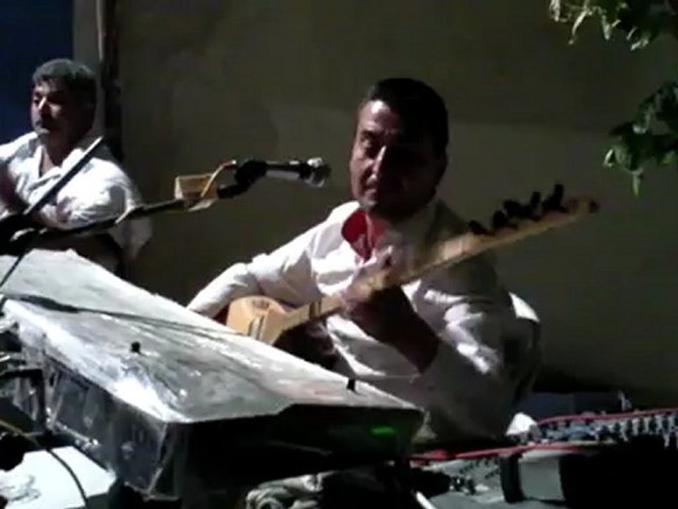 Vijdan ESER - Gelmeseydim Şu Dünyaya