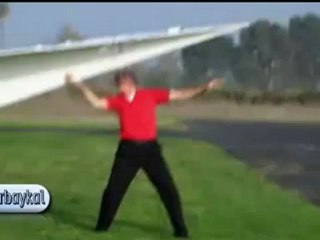 Dünya'nın En Büyük Kağıt Uçağı