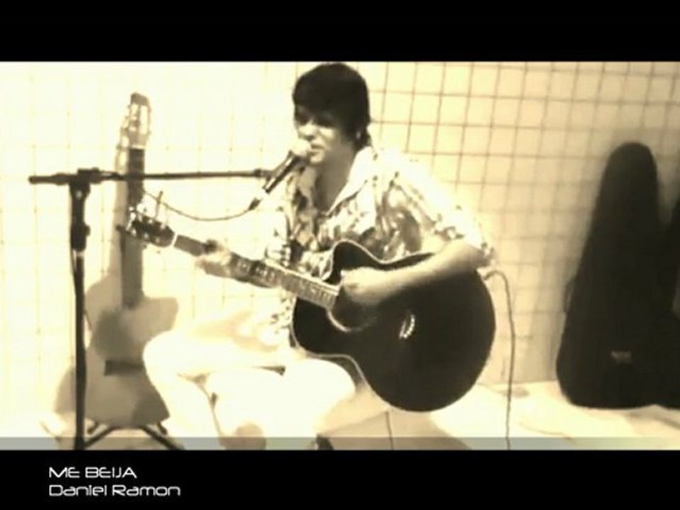 DANIEL RAMON - ME BEIJA