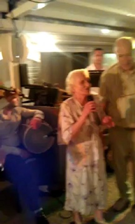 4 ma mere chante soirée 12 aout 2012