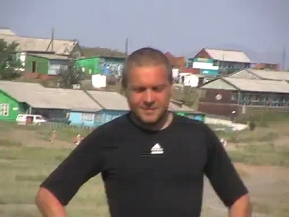 MOV002