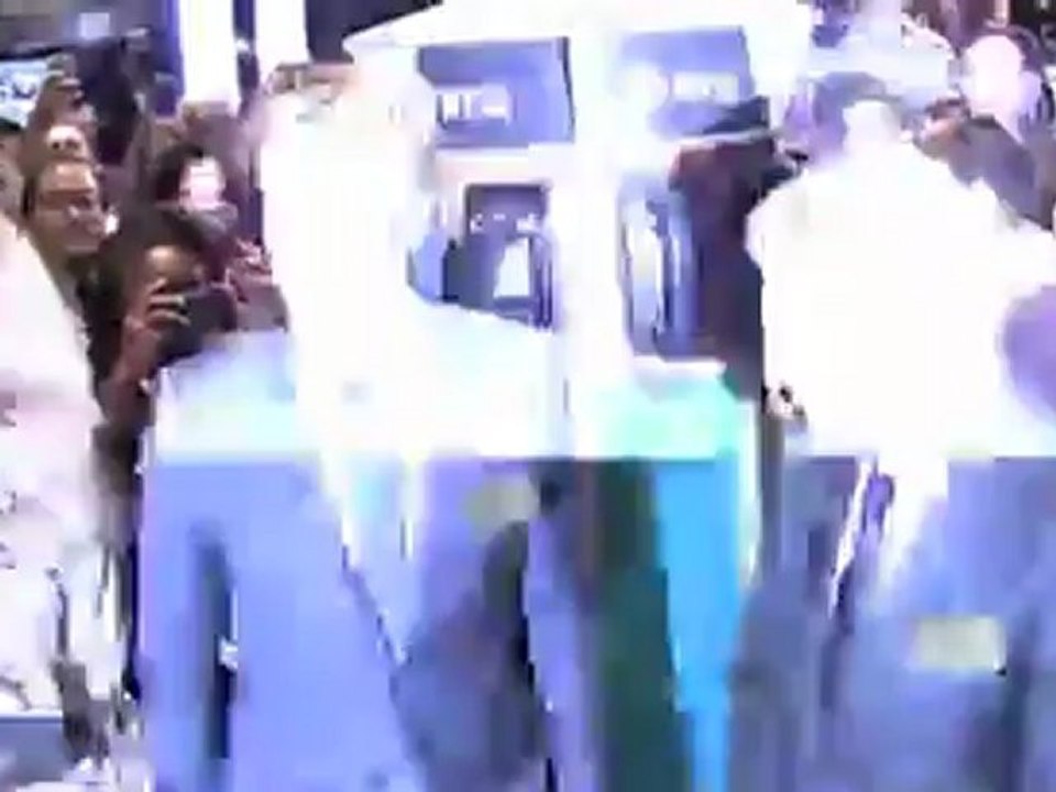 Kristen Stewart Enraged About Attention