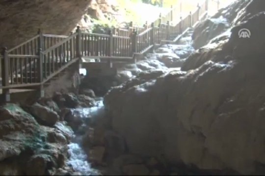 Yer altındaki ikinci Pamukkale