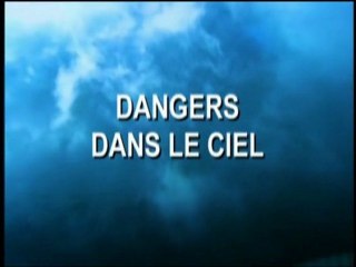 dangers dans le ciel - PLUIES DE CENDRES
