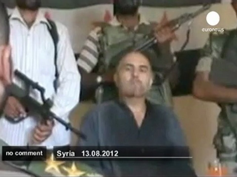 Crash d'un avion militaire dans l'est de la... - no comment