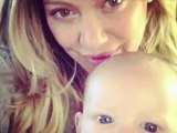 Hilary Duff montre son bébé qui fait ses dents