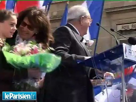 Pris dans la tourmente, le FN a fêté son 30e 1er mai