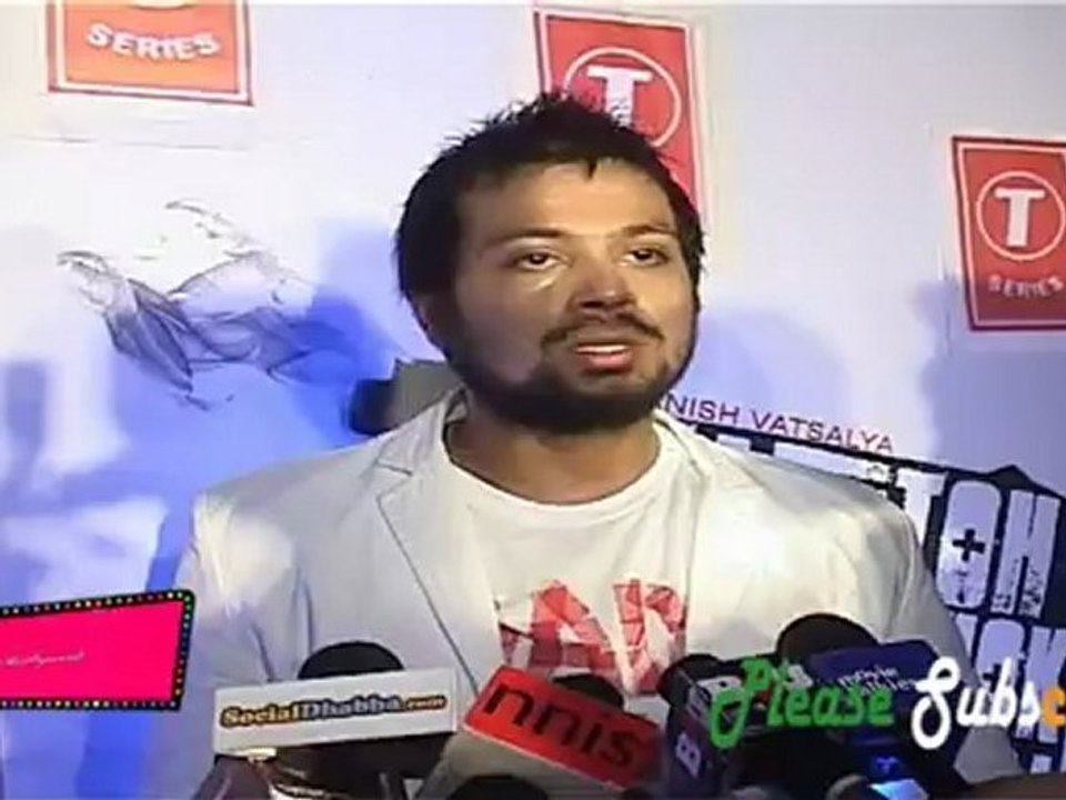 Director Manish Vatsalya Lauches Ravi Kissan in Bollywood