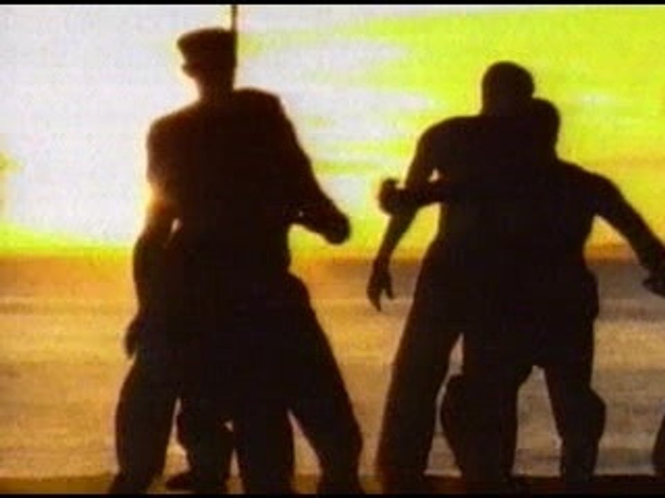 Sepultura - Roots Bloody Roots