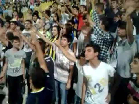 Bucaspor Tribün Show [Yeni Beste]