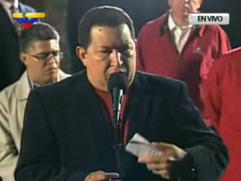 (VÍDEO) (2/3) Declaraciones Presidente Chávez a periodistas en Miraflores 14.08.2012