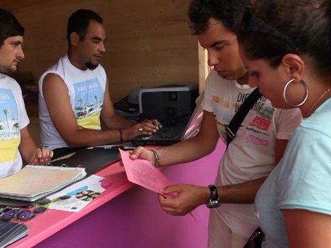 Les Kiosques Jeunes à Paris Plages