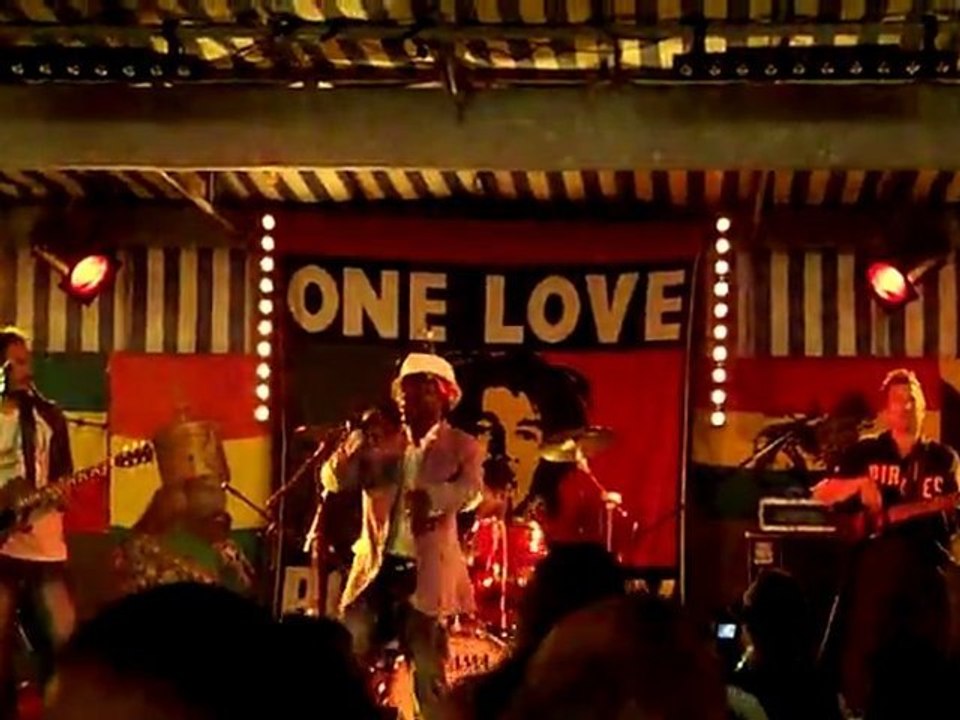 Rod Taylor & Positive Roots Band à Bédarieux - Shining Bright