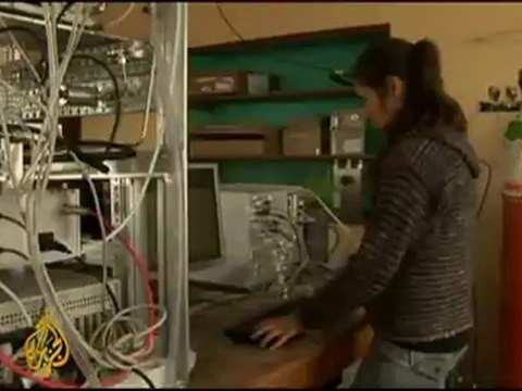 Bolivia's glaciers offer climate change clues