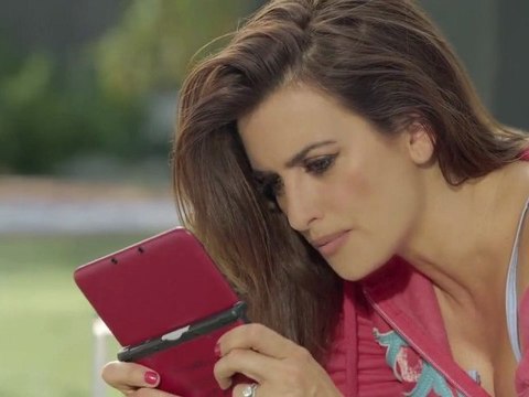 New Super Mario Bros. 2 - Trailer Mónica y Penelope Cruz [HD]