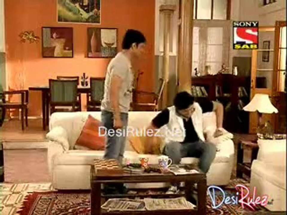 Golmaal Hai Bhai Sab Golmaal Hai 15th August 2012pt4