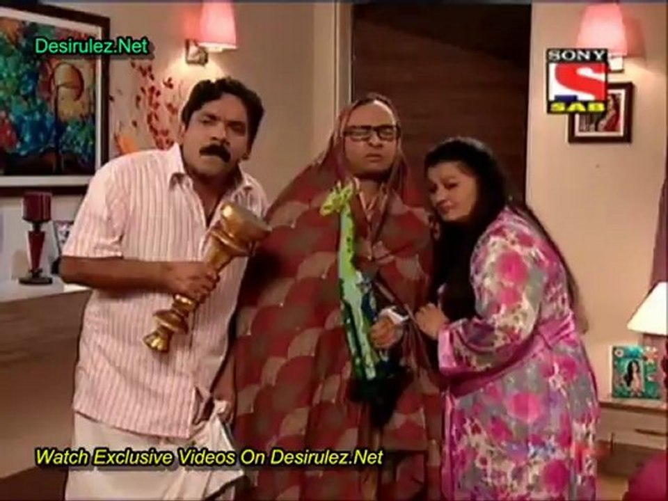 Golmaal Hai Bhai Sab Golmaal Hai 15th August 2012 Part2