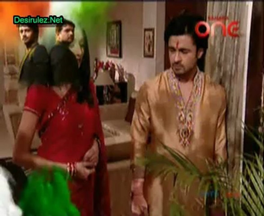 Jhilmil Sitaron Ka  - 15th August 2012 Part1