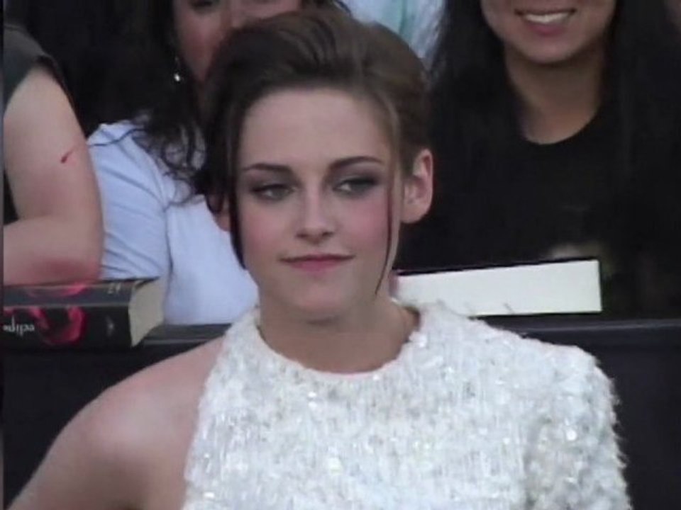 Kristen Stewart Disinvited to Star in 'Snow White' Sequel