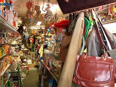 91-jarige winkelier in Oudeschip denkt nog lang niet aan stoppen - RTV Noord