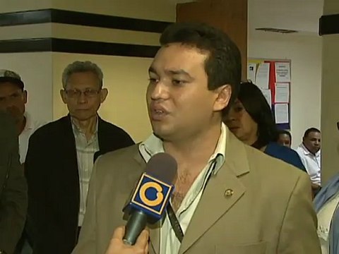 Trabajadores de la Asamblea Nacional exigen discusión de contratación colectiva