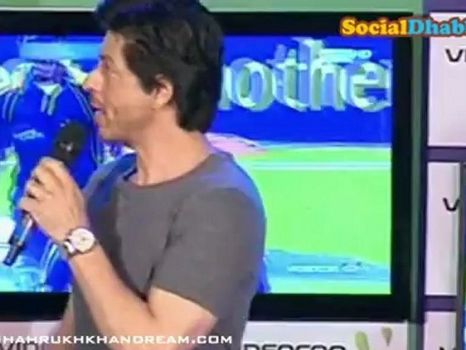 Brand Ambassador Shahrukh Khan unveils Videocon DDB LEDs with Anirudh Dhoot