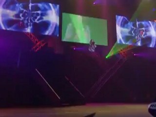 Zihan SCANDAL TOUR 2012 day 1 part 1