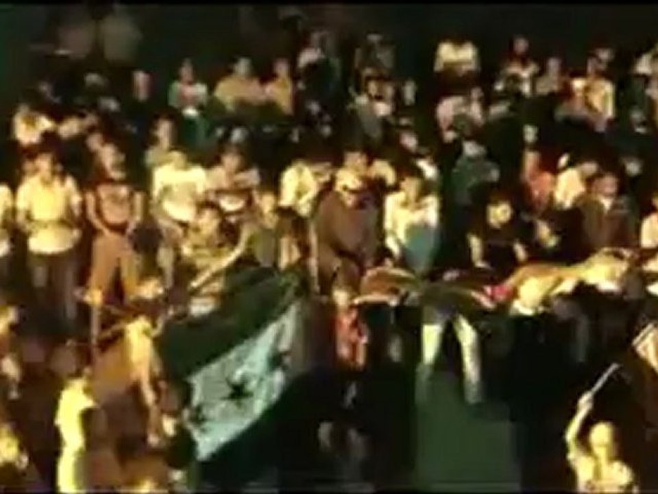 فري برس  منبج - ريف حلب   مظاهرة مسائية في الساحة   15-8-2012