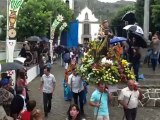 Procissão da festa de São Pedro  em belinho 2012 saida da igreja.