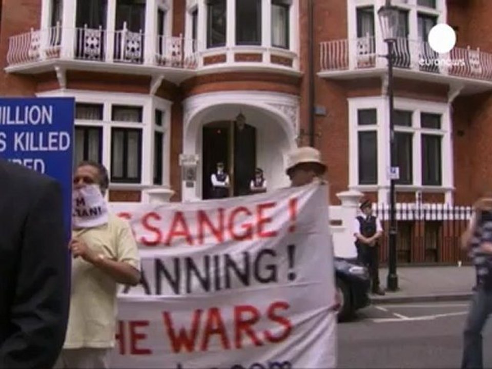 Ekvator Assange'ın iltica talebini kabul etti