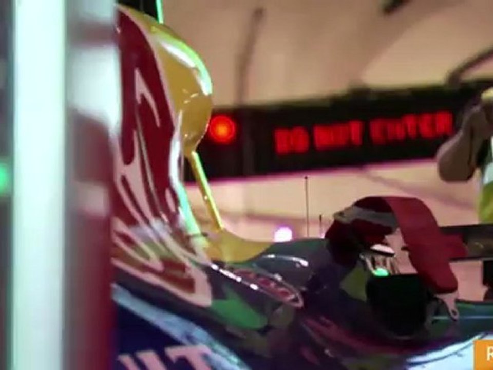 Red Bull Formula 1 Car Races Through Lincoln Tunnel at 190 MPH