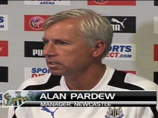 Newcastle - Pardew: "Vendiamo se pagano bene"