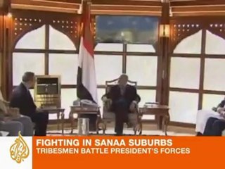Armed tribesmen battle Yemeni forces