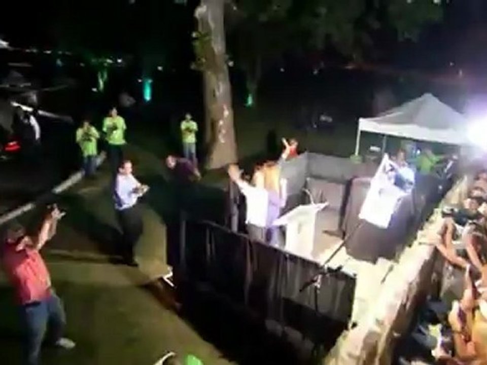 Priscilla, Lisa Marie Presley mark Elvis anniversary