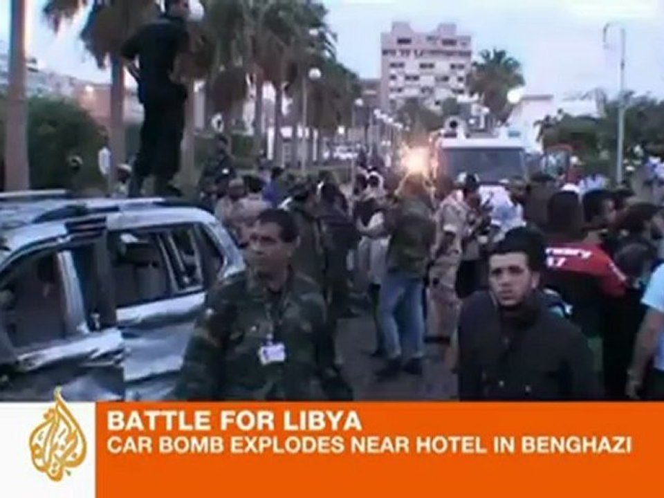 Blast rocks hotel in Benghazi