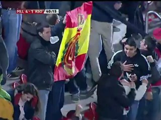 Embarrassing Goalkeeper Error Leads to Goal