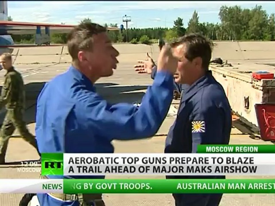 Lords of the Flies: Superjets pierce the sky for MAKS 2011