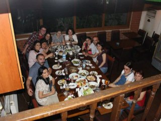 ÖZGÜR RADYO ÇALIŞANLARININ VEDA PROGRAMI