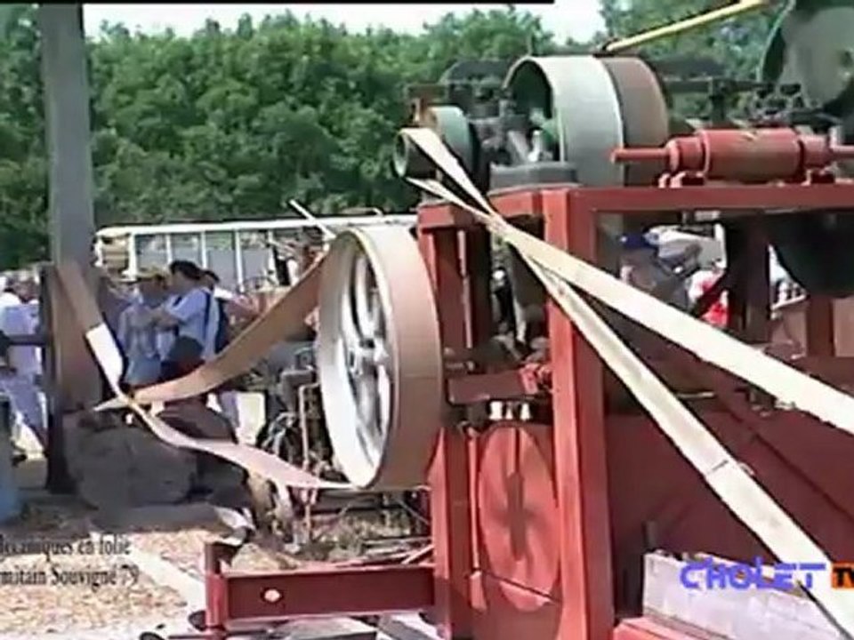 Souvigné Les Vieilles Mécaniques en folie 2012